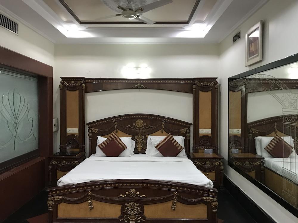 Delite Sarovar Portico Faridabad Εξωτερικό φωτογραφία