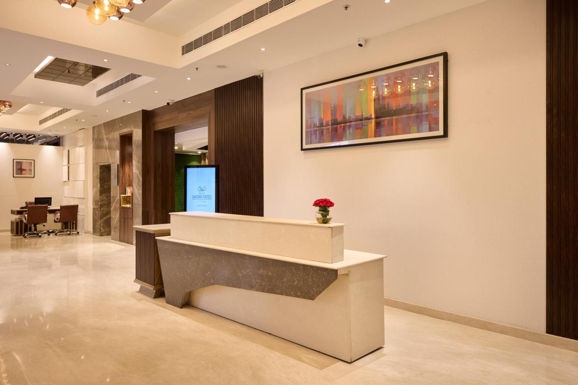 Delite Sarovar Portico Faridabad Εξωτερικό φωτογραφία