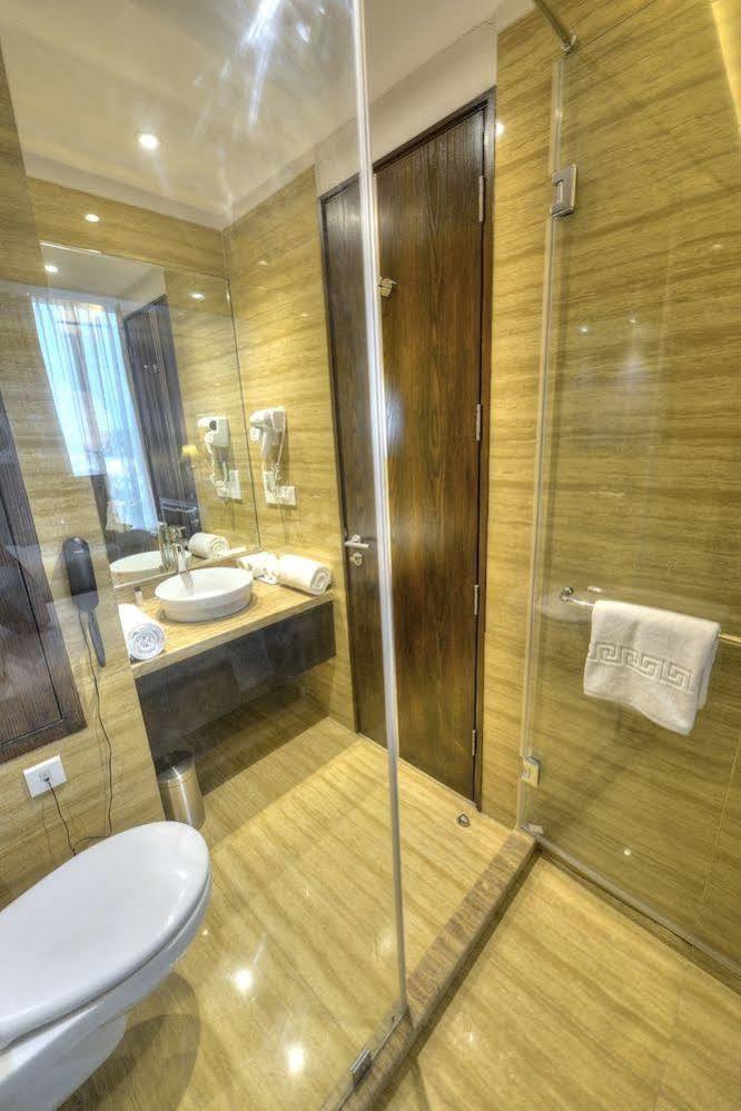 Delite Sarovar Portico Faridabad Εξωτερικό φωτογραφία